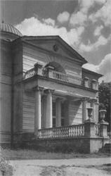 Иллюстрация к книге — Повседневная жизнь русской усадьбы XIX века [img1ce5.jpg]