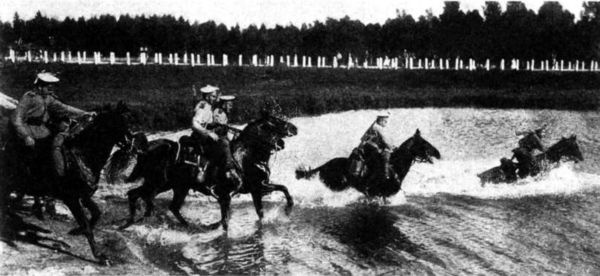 Иллюстрация к книге — Крушение германского блицкрига в 1914 году [i_024.jpg]