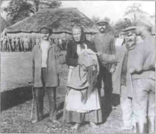 Иллюстрация к книге — Неизвестные трагедии Первой мировой. Пленные. Дезертиры. Беженцы [i_019.jpg]