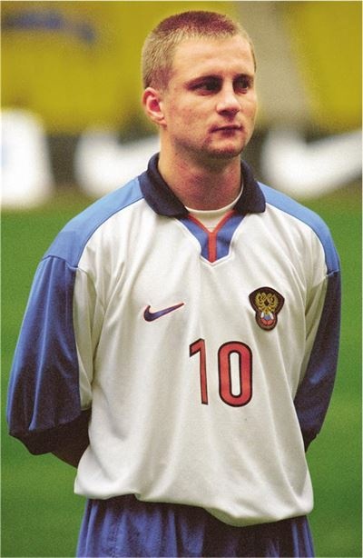 Иллюстрация к книге — Мой французский дубль. Жизнь до и после триумфа [i_001.jpg]