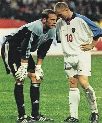 Иллюстрация к книге — Мой французский дубль. Жизнь до и после триумфа [i_008.jpg]