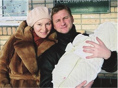 Иллюстрация к книге — Мой французский дубль. Жизнь до и после триумфа [i_024.jpg]