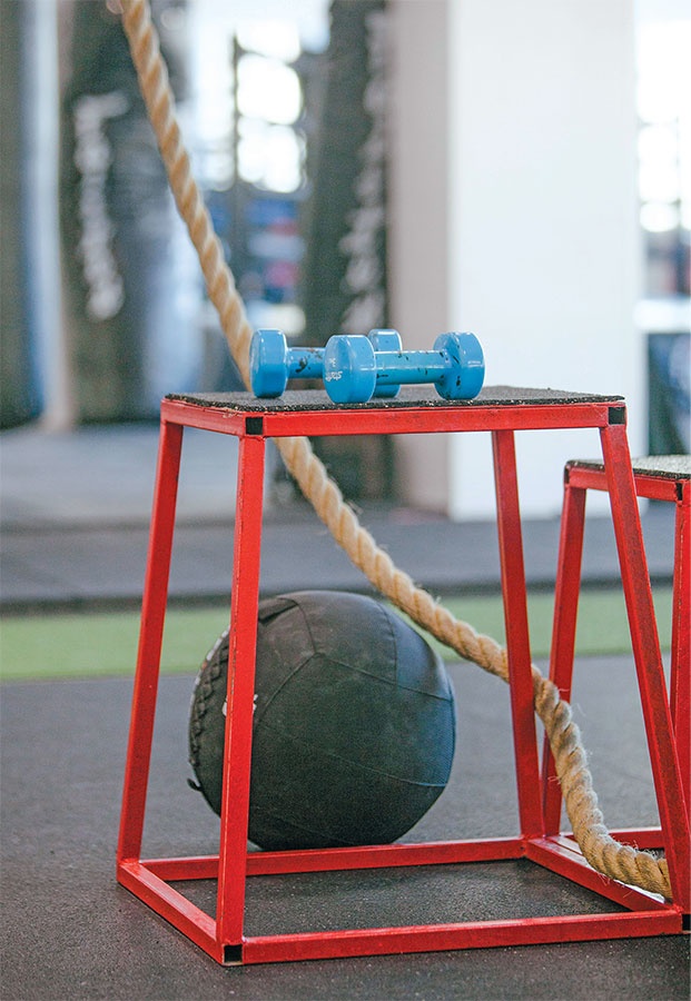 Иллюстрация к книге — Хватит ЖРАТЬ! и лениться. 50 интенсивных тренировок от тренера программы "Свадебный размер" [i_009.jpg]