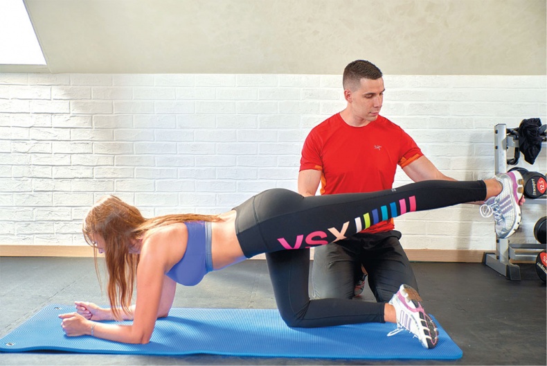 Иллюстрация к книге — Хватит ЖРАТЬ! и лениться. 50 интенсивных тренировок от тренера программы "Свадебный размер" [i_048.jpg]