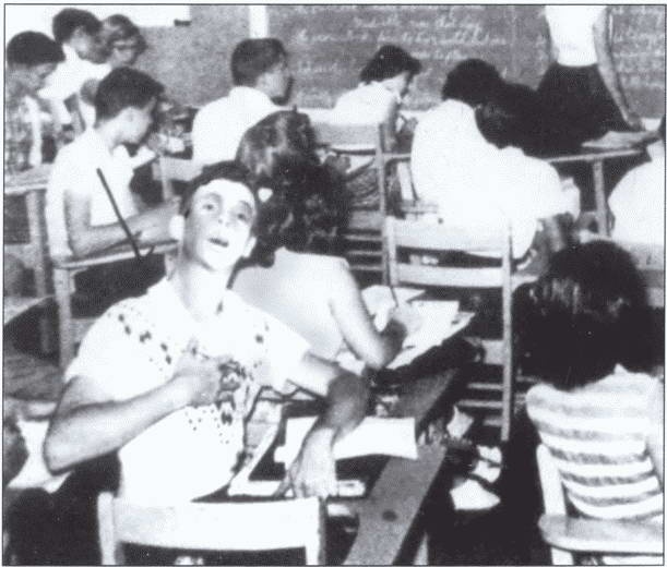 Иллюстрация к книге — Убийство президента Кеннеди. Ли Харви Освальд - убийца или жертва заговора? [i_004.jpg]