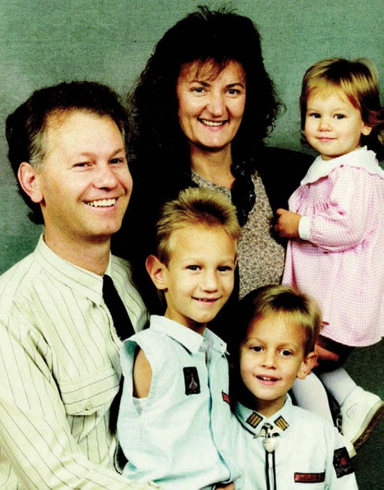 Иллюстрация к книге — Воспитание без границ. Ваш ребенок может все, несмотря ни на что [i_004.jpg]