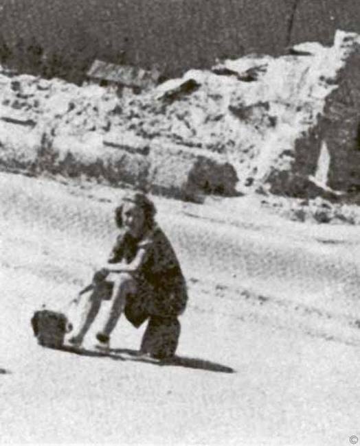 Иллюстрация к книге — Тайны парижских манекенщиц [i_008.jpg]