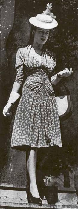 Иллюстрация к книге — Тайны парижских манекенщиц [i_017.jpg]