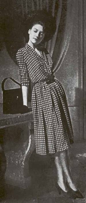 Иллюстрация к книге — Тайны парижских манекенщиц [i_026.jpg]