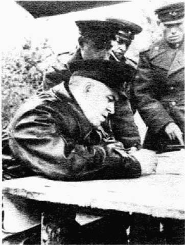 Иллюстрация к книге — 1945. Блицкриг Красной Армии [i_003.jpg]