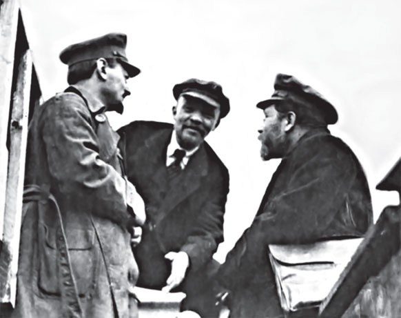 Иллюстрация к книге — Кровавый век [_105.jpg]