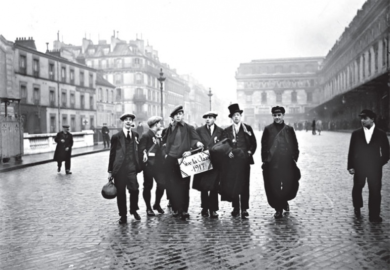 Иллюстрация к книге — Кровавый век [_11.jpg]