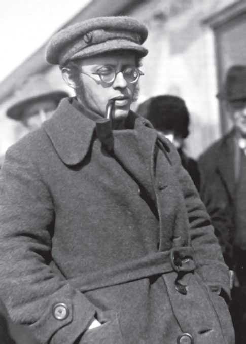 Иллюстрация к книге — Кровавый век [_156.jpg]