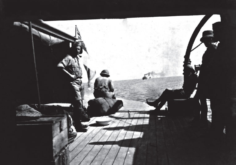 Иллюстрация к книге — Кровавый век [_17.jpg]