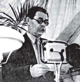 Иллюстрация к книге — Кровавый век [_200.jpg]