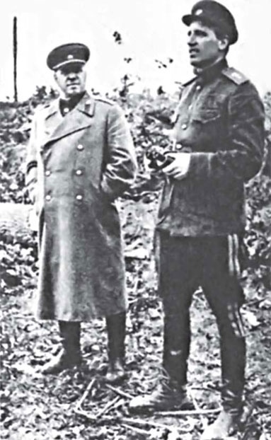 Иллюстрация к книге — Кровавый век [_295.jpg]