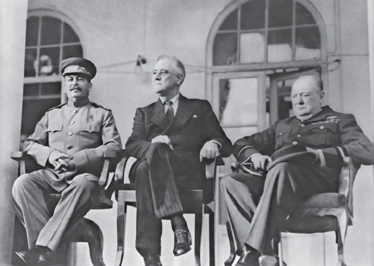 Иллюстрация к книге — Кровавый век [_306.jpg]