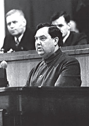 Иллюстрация к книге — Кровавый век [_371.jpg]