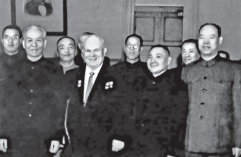 Иллюстрация к книге — Кровавый век [_450.jpg]