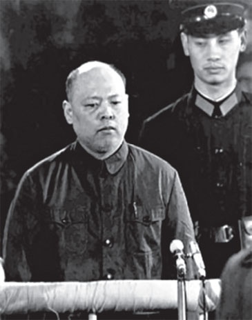 Иллюстрация к книге — Кровавый век [_453.jpg]