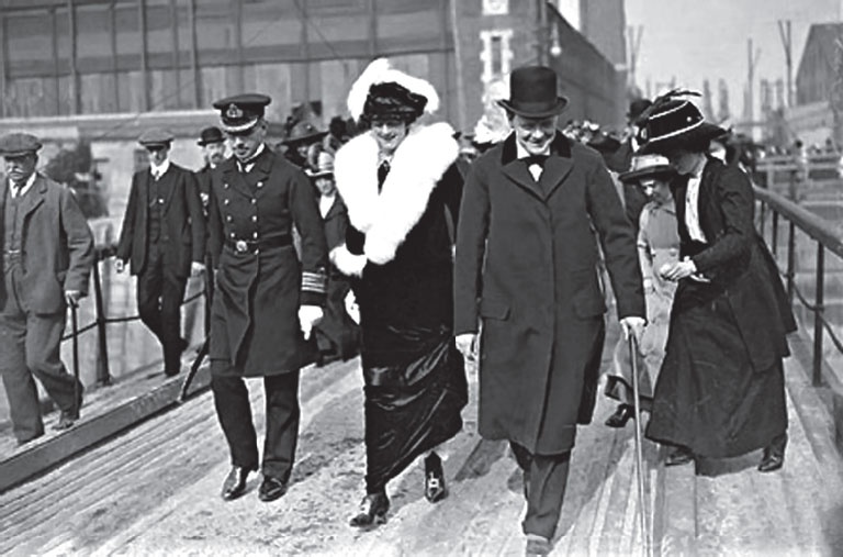 Иллюстрация к книге — Кровавый век [_48.jpg]