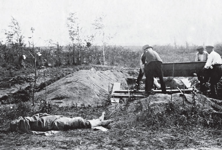 Иллюстрация к книге — Кровавый век [_64.jpg]