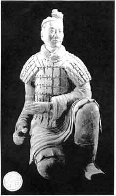 Иллюстрация к книге — Армии Древнего Китая III в. до н.э. - III в. н.э. Униформа, вооружение, организация [i_020.jpg]