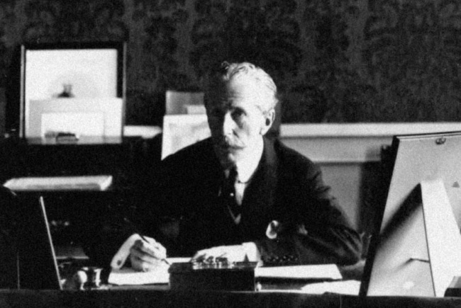 Иллюстрация к книге — Рок семьи Романовых. "Мы не хотим и не можем бежать..." [i_033.jpg]