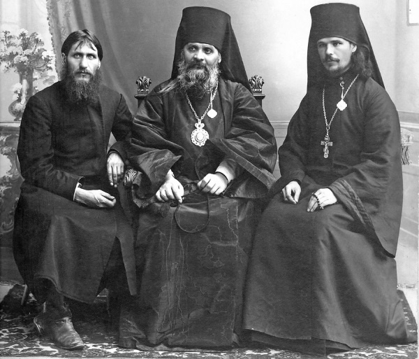 Иллюстрация к книге — Рок семьи Романовых. "Мы не хотим и не можем бежать..." [i_057.jpg]