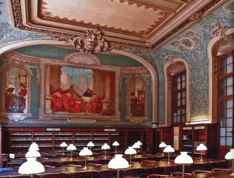 Иллюстрация к книге — Париж. Любовь, вино, короли и... дьявол [i_021.jpg]