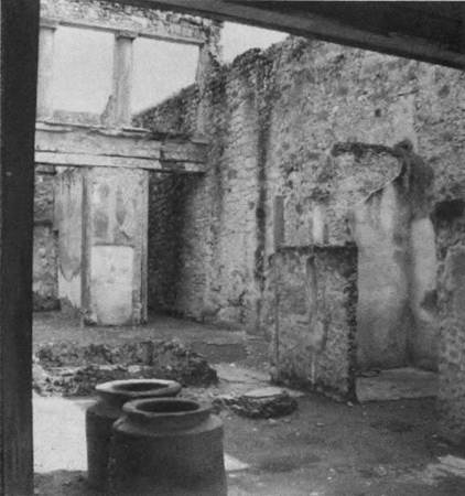 Иллюстрация к книге — Повседневная жизнь Древнего Рима через призму наслаждений [i_024.jpg]