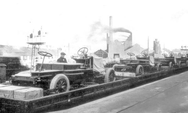 Иллюстрация к книге — Бронеавтомобиль "Остин". Предтеча бронетанковых войск России [i_076.jpg]