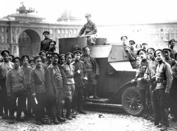 Иллюстрация к книге — Бронеавтомобиль "Остин". Предтеча бронетанковых войск России [i_101.jpg]