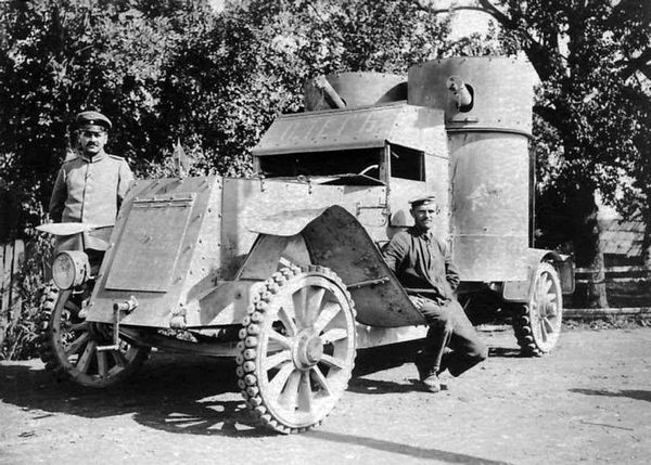 Иллюстрация к книге — Бронеавтомобиль "Остин". Предтеча бронетанковых войск России [i_103.jpg]