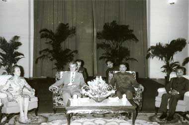 Иллюстрация к книге — Пол Пот. Камбоджа – империя на костях? [i_009.jpg]