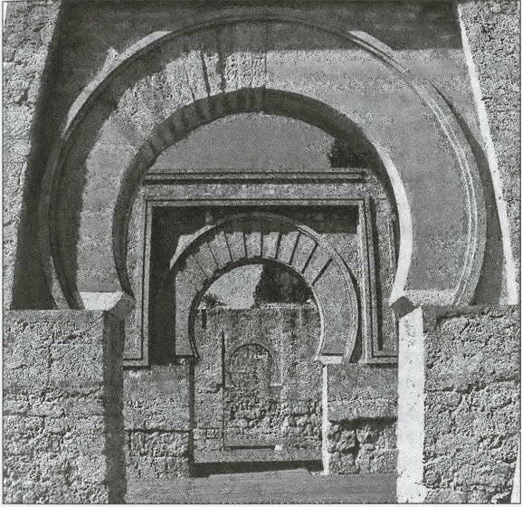 Иллюстрация к книге — Средневековая Испания [i_024.jpg]