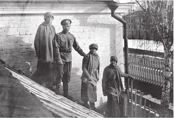 Иллюстрация к книге — Последняя тайна Романовых [b00000151.jpg]