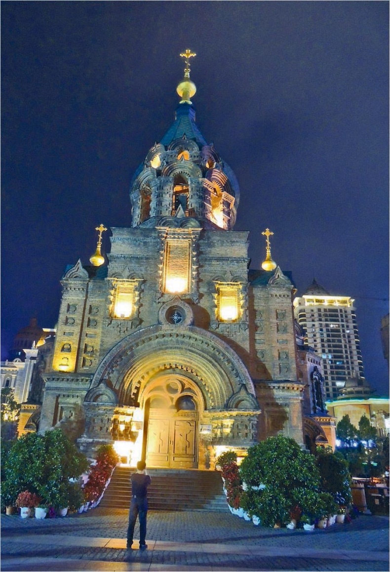 Иллюстрация к книге — Си Цзиньпин. Новая эпоха [i_062.jpg]