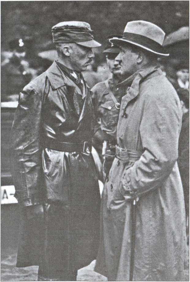 Иллюстрация к книге — Политические солдаты Гитлера [i_023.jpg]