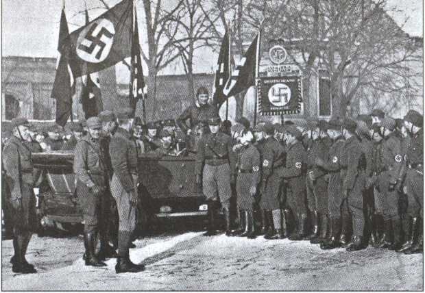 Иллюстрация к книге — Политические солдаты Гитлера [i_024.jpg]