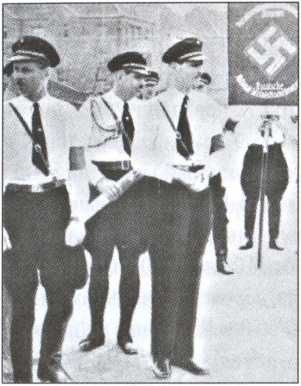 Иллюстрация к книге — Политические солдаты Гитлера [i_091.jpg]