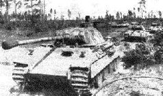 Иллюстрация к книге — Стальной кулак Сталина. История советского танка 1943-1955 [pic_61.jpg]