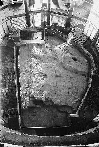 Иллюстрация к книге — По следам Ковчега Завета [any2fbimgloader37.jpg]