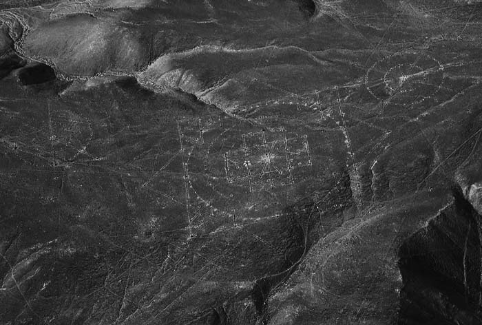 Иллюстрация к книге — Наска. Гигантские рисунки на полях [any2fbimgloader15.jpg]