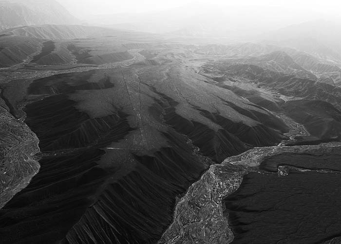 Иллюстрация к книге — Наска. Гигантские рисунки на полях [any2fbimgloader20.jpg]