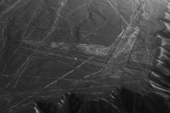 Иллюстрация к книге — Наска. Гигантские рисунки на полях [any2fbimgloader49.jpg]