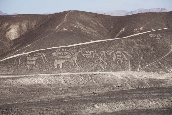 Иллюстрация к книге — Наска. Гигантские рисунки на полях [c09.jpg]