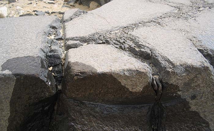 Иллюстрация к книге — Пирамиды. Загадки строительства и назначение [_19c.jpg]