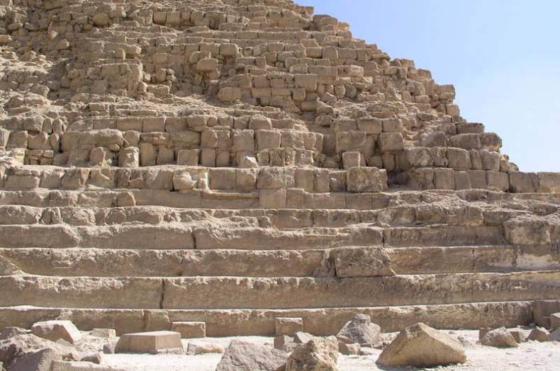 Иллюстрация к книге — Обитаемый остров Земля [i_140.jpg]