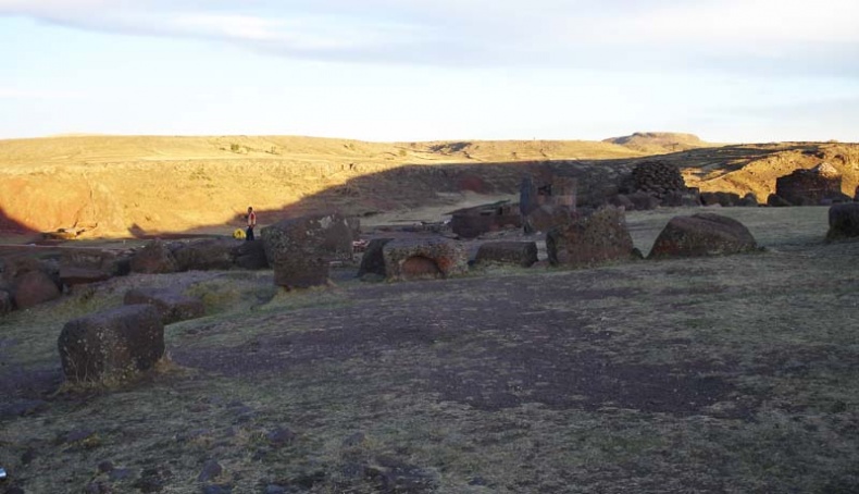 Иллюстрация к книге — Обитаемый остров Земля [i_210.jpg]